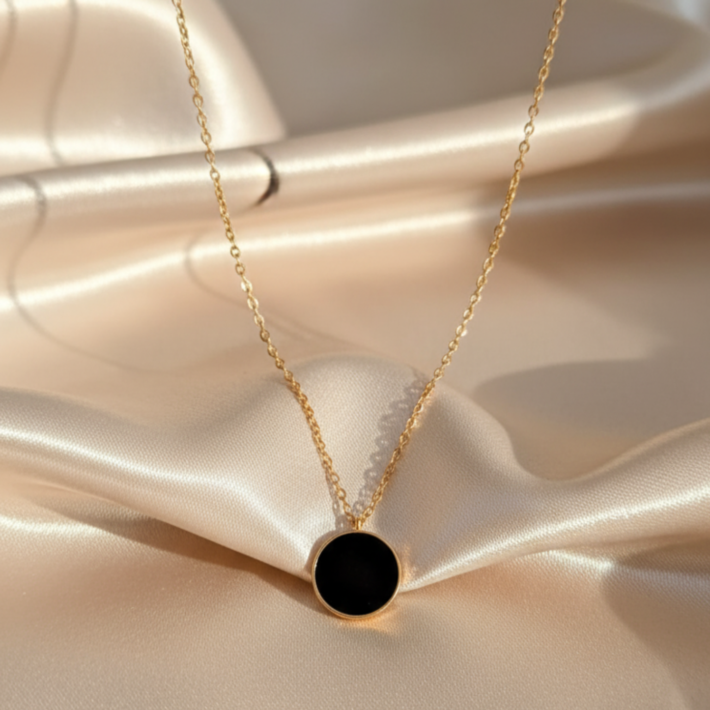 Round Black Gold Chain