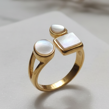 Allure Ring