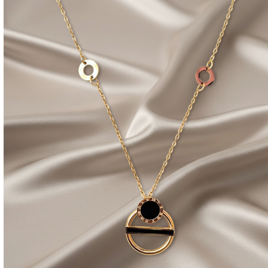 Roman Black Golden Chain