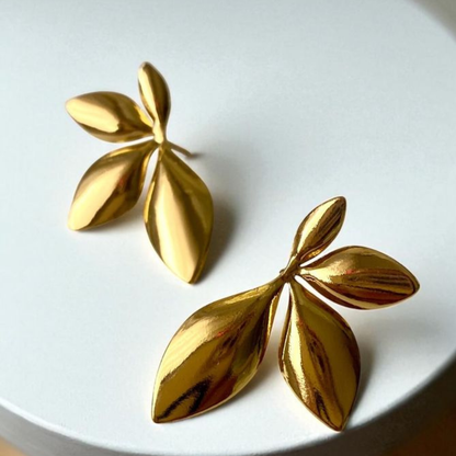 Half Leaf Studs