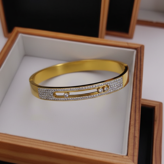 dancing zircon golden kada