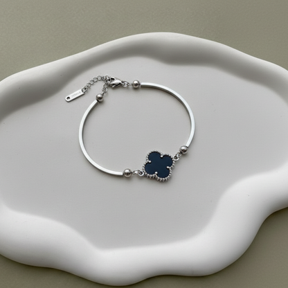 Clover Black Bracelet