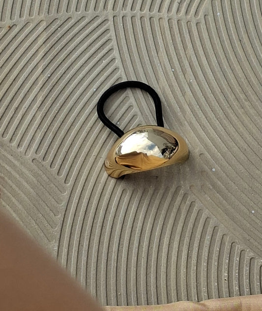 Classic arc hair tie